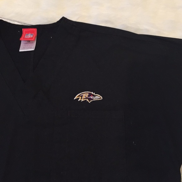 Baltimore Ravens Scrub Top - Picture 1 of 3